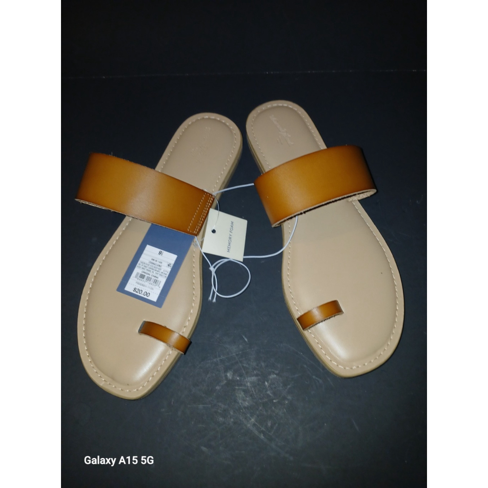 Universal Thread Womens Sandals Size 9.5